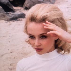 Meet your Posher, Cyrus